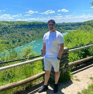 Meet your Posher, Masood